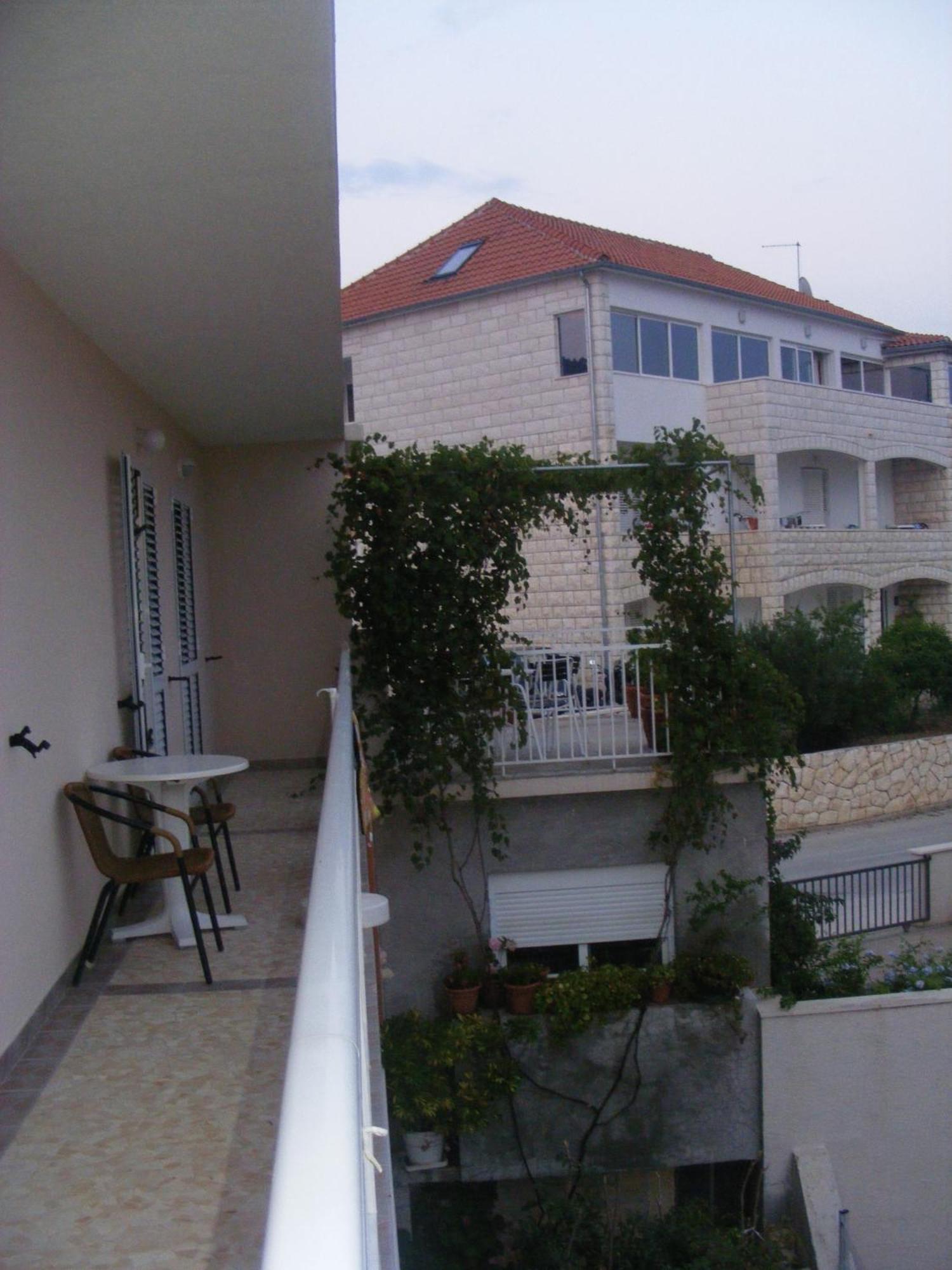 Apartments Kresic Hvar Town Exterior foto